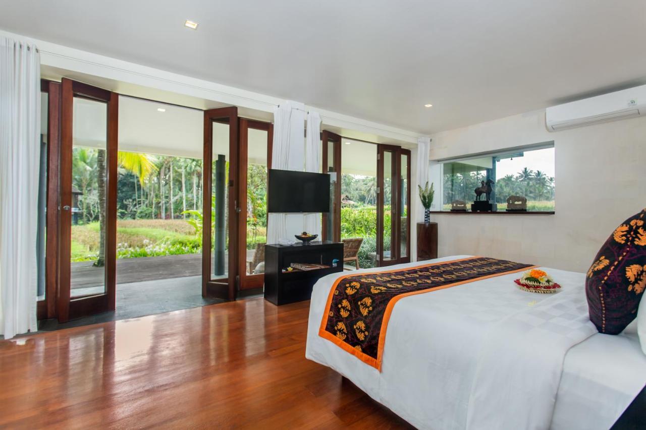 Uma Giri Villa *